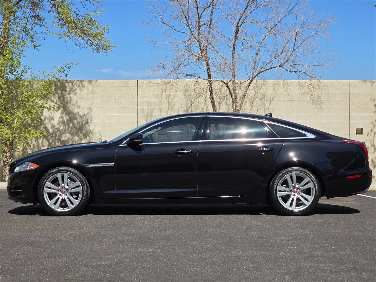 2014 Jaguar XJL Portfolio - Photo 7 - Mesa, AZ 85215