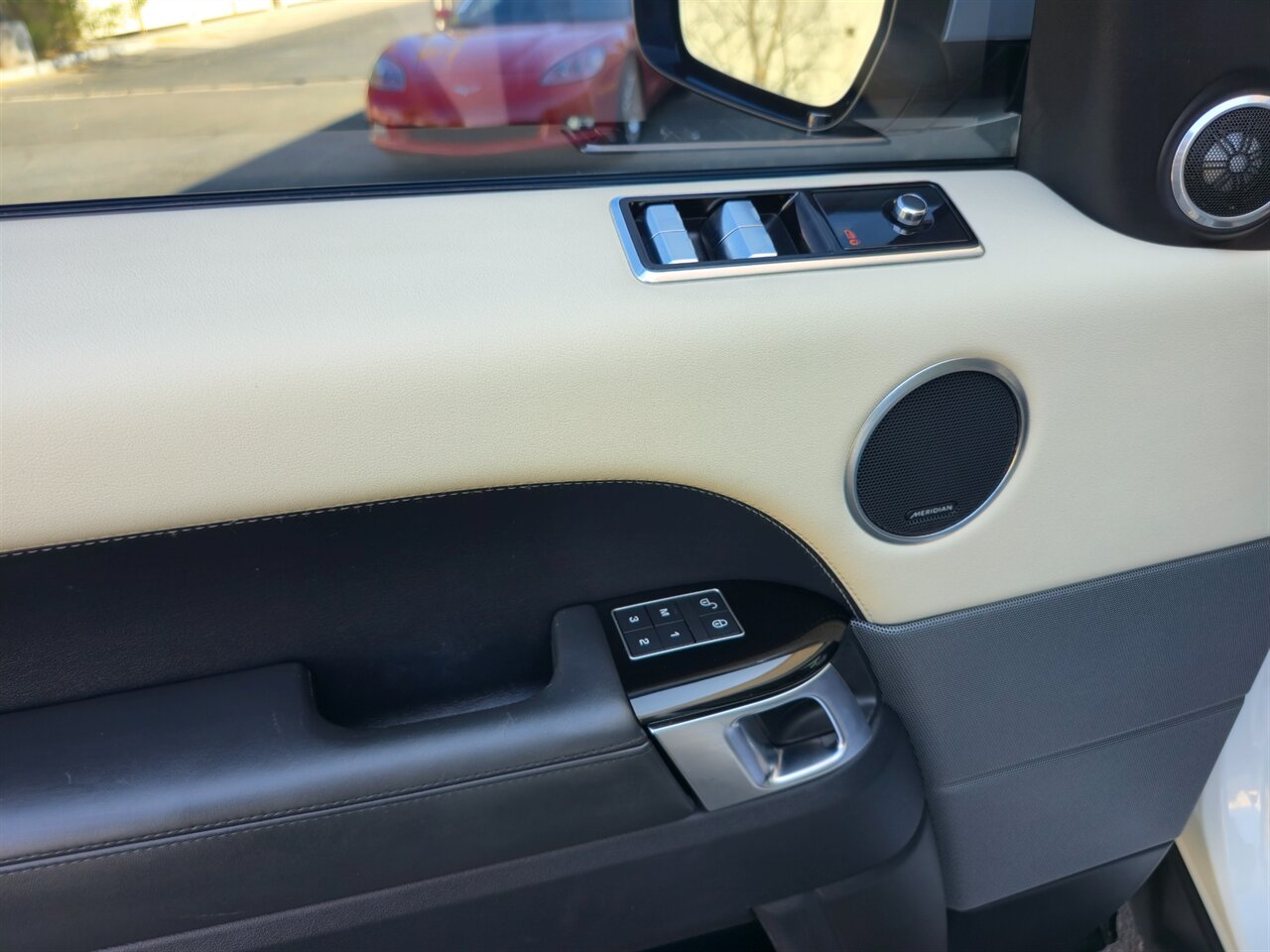 2019 Land Rover Range Rover Sport HSE - Photo 12 - Mesa, AZ 85215