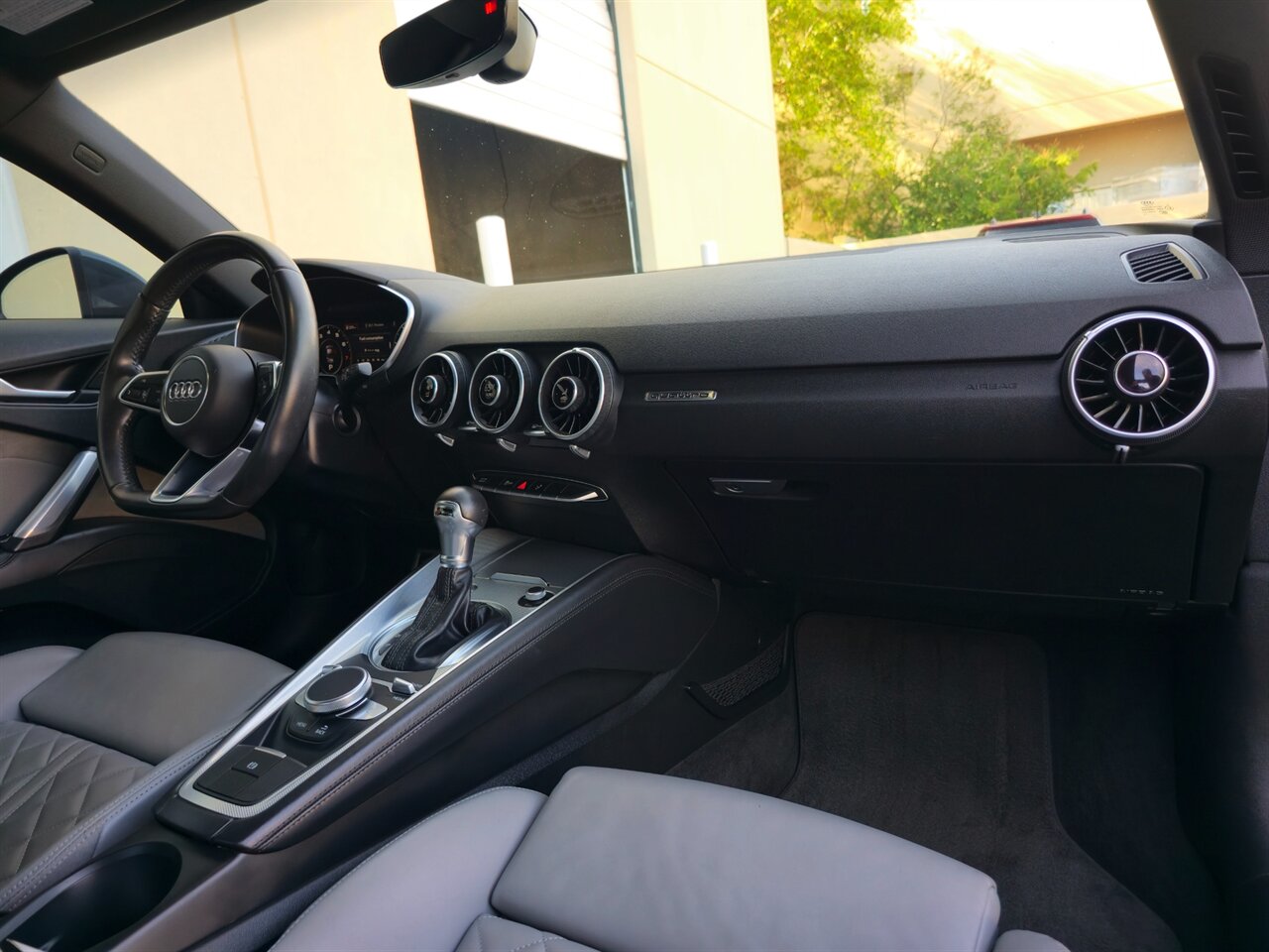 2017 Audi TT 2.0T quattro   - Photo 23 - Mesa, AZ 85215