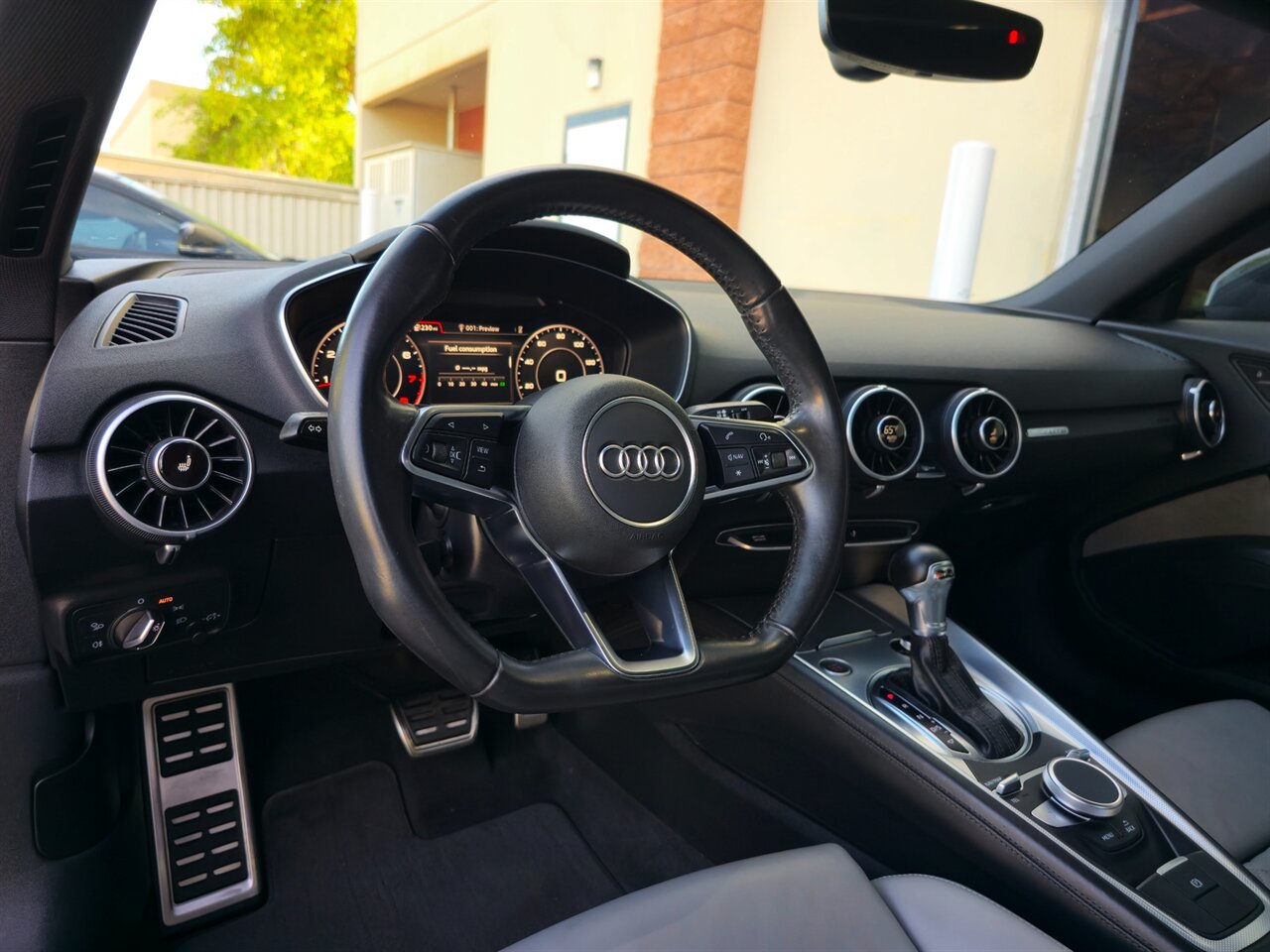 2017 Audi TT 2.0T quattro   - Photo 17 - Mesa, AZ 85215