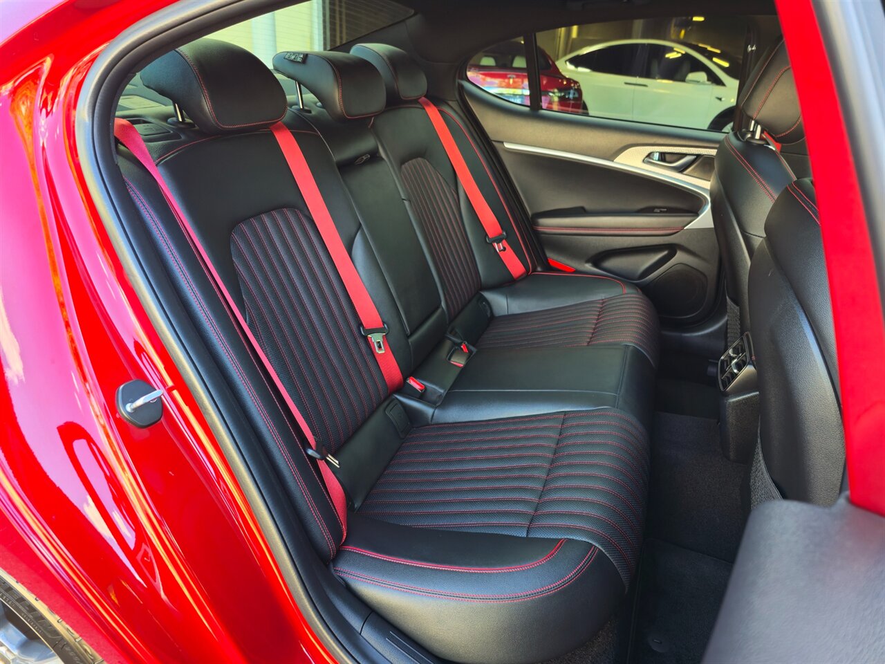 2023 Genesis G70 2.0T  SPORT PRESTIGE - Photo 30 - Mesa, AZ 85215