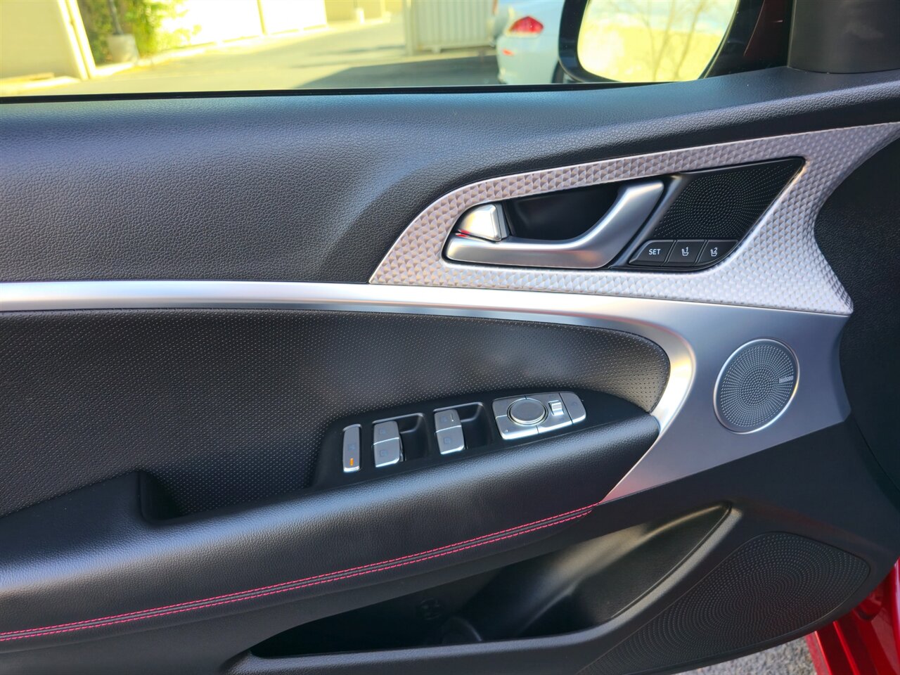 2023 Genesis G70 2.0T  SPORT PRESTIGE - Photo 13 - Mesa, AZ 85215