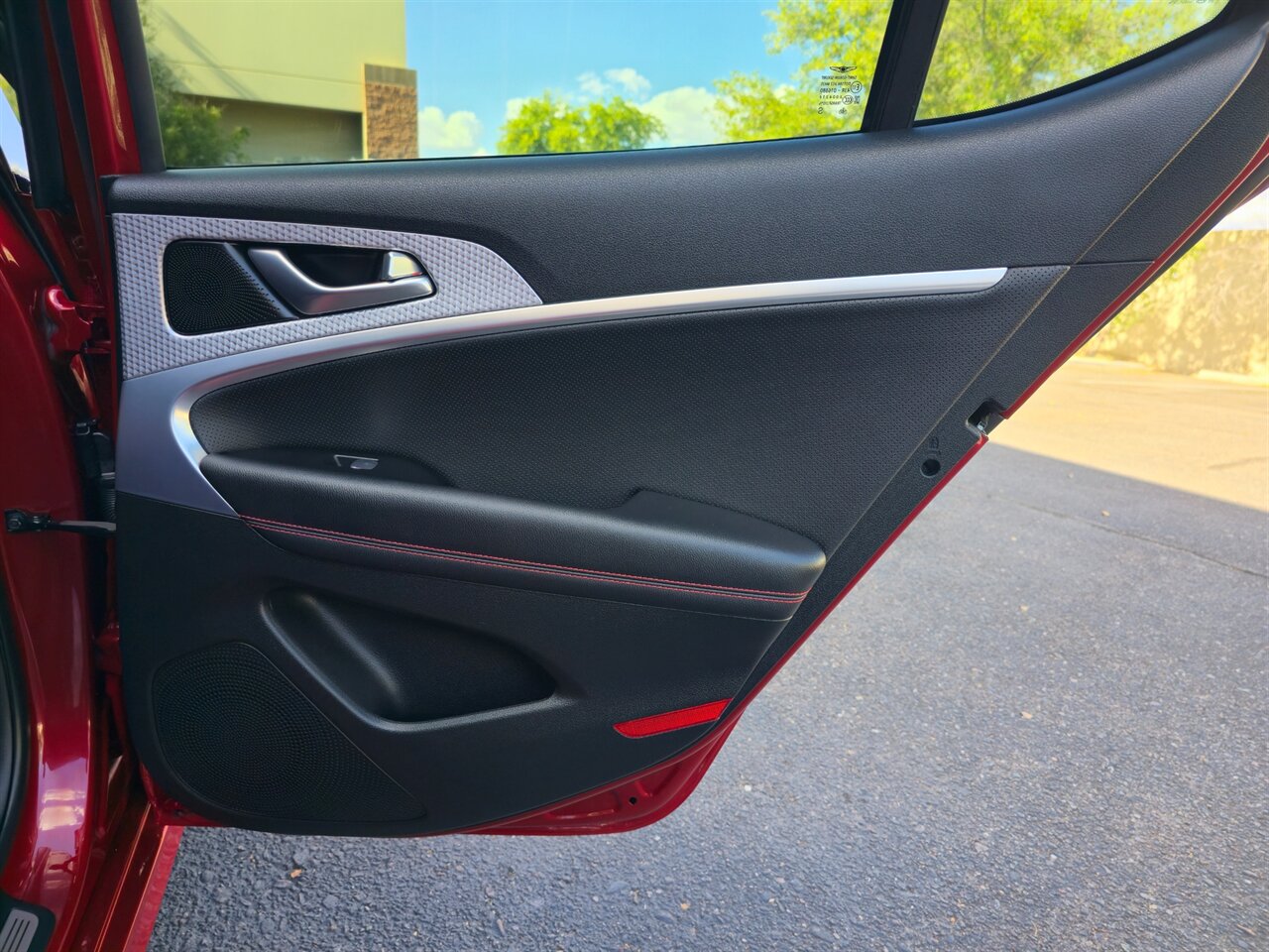 2023 Genesis G70 2.0T  SPORT PRESTIGE - Photo 28 - Mesa, AZ 85215