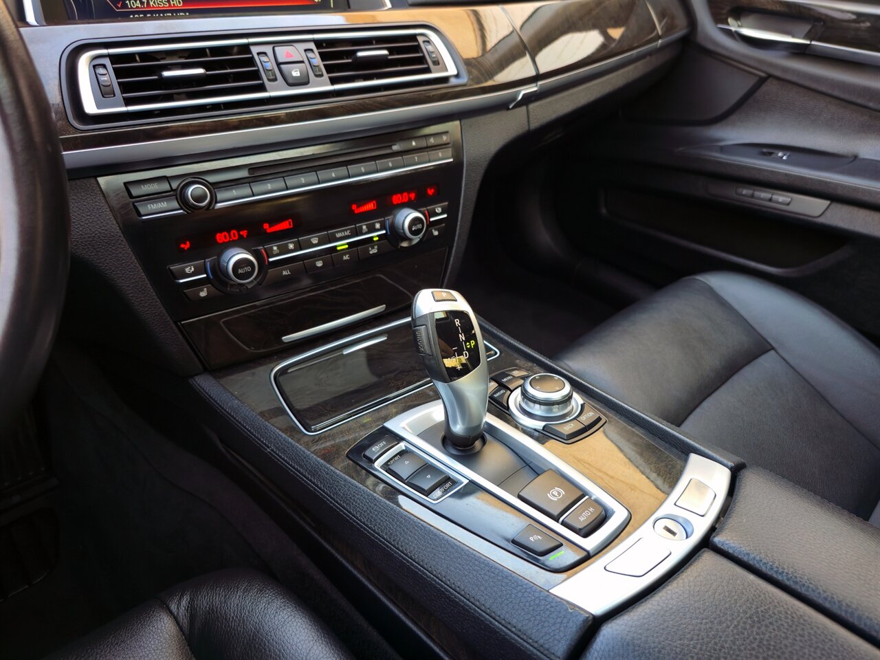 2013 BMW 740Li - Photo 22 - Mesa, AZ 85215