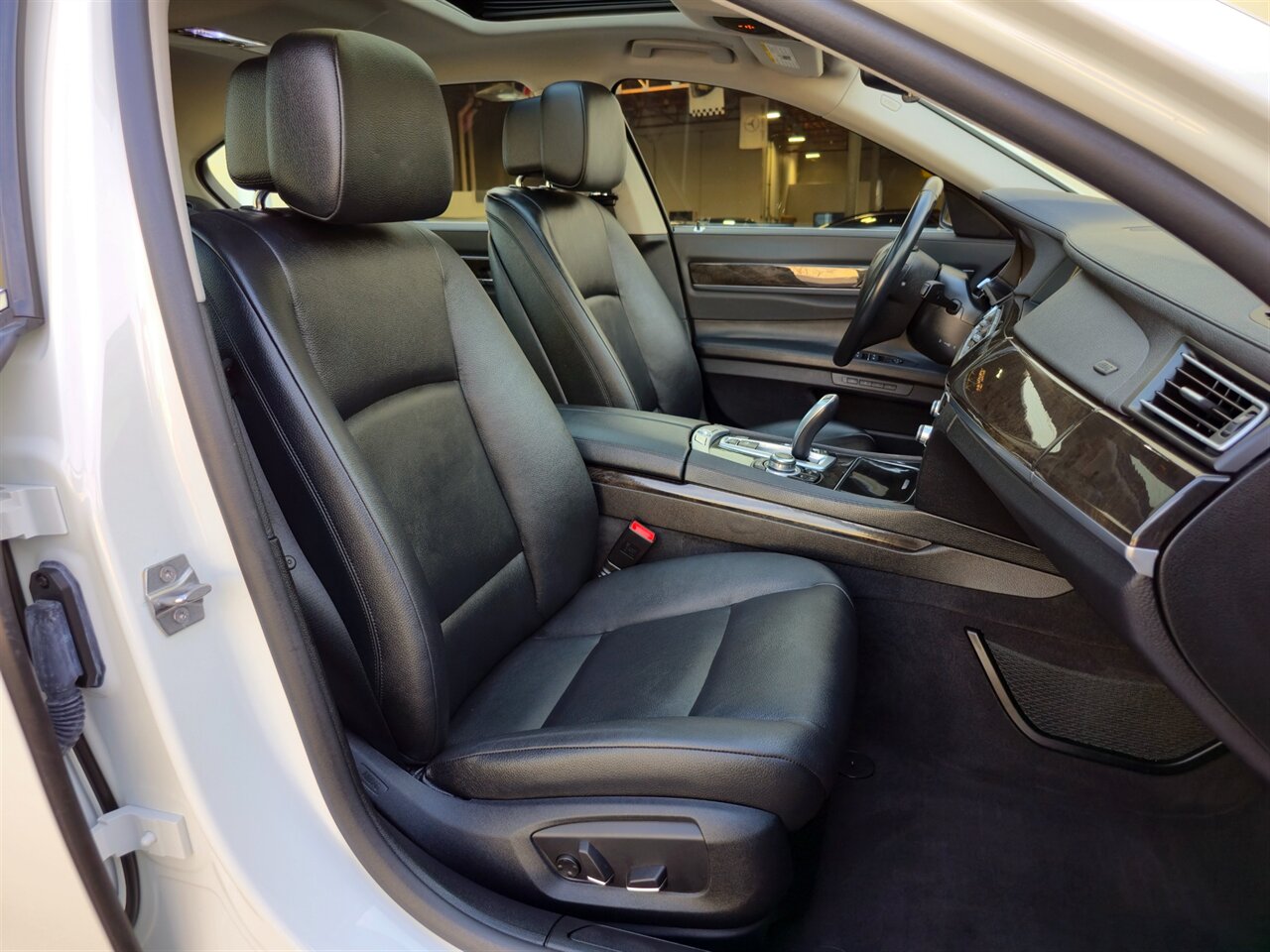 2013 BMW 740Li - Photo 26 - Mesa, AZ 85215