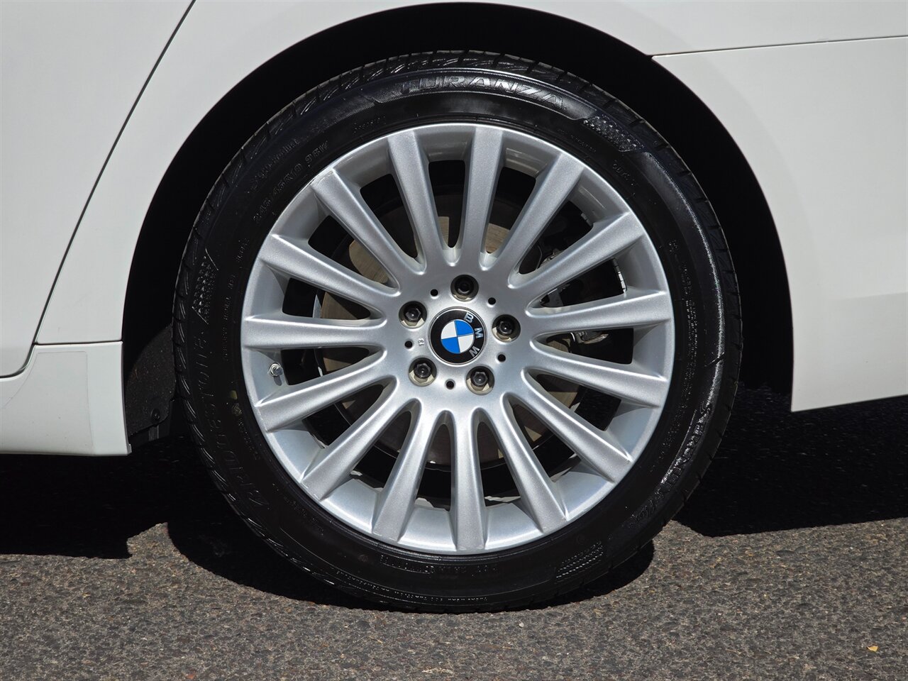2013 BMW 740Li - Photo 41 - Mesa, AZ 85215
