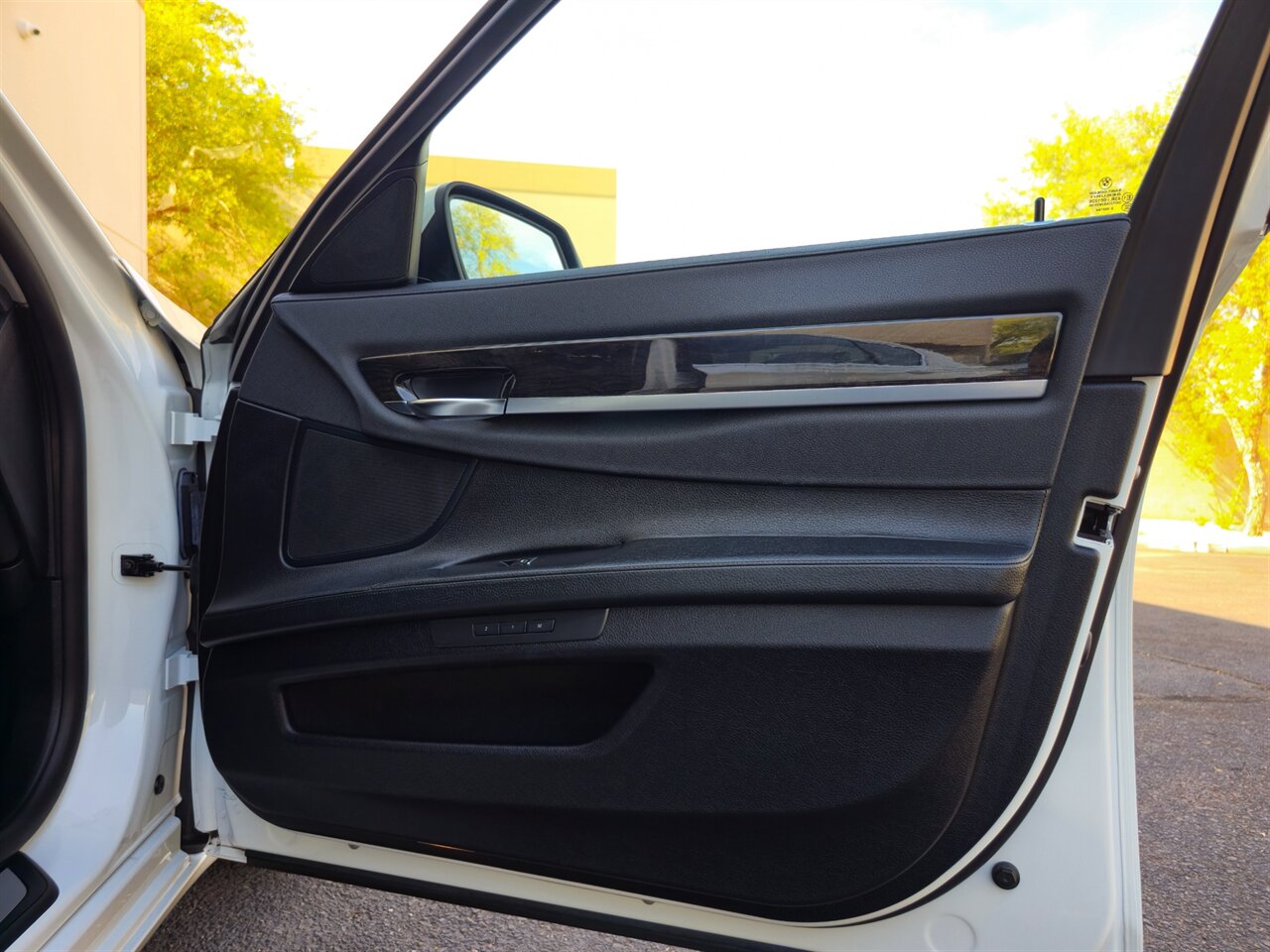 2013 BMW 740Li - Photo 23 - Mesa, AZ 85215