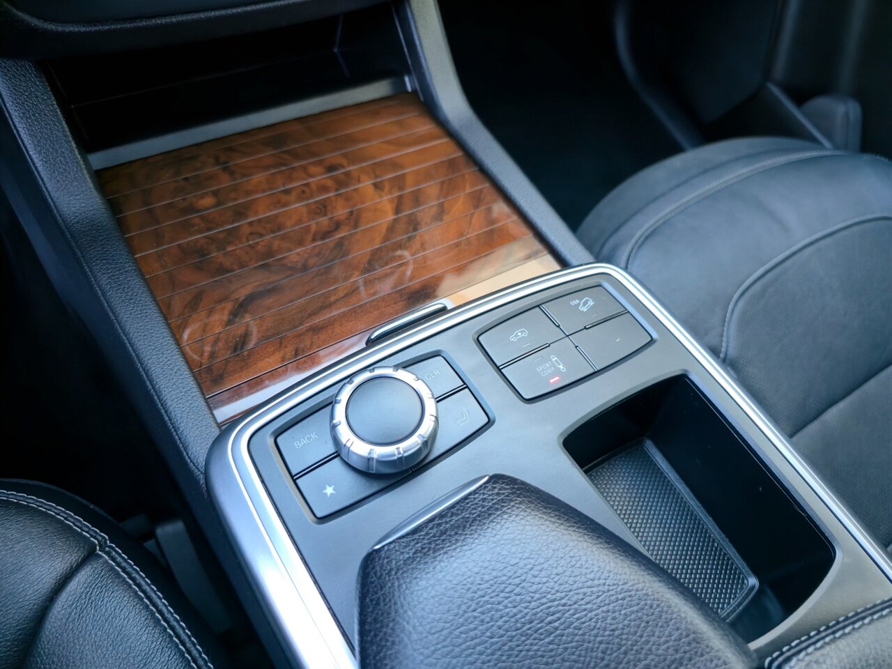 2015 Mercedes-Benz GL 550 4MATIC   - Photo 20 - Mesa, AZ 85215