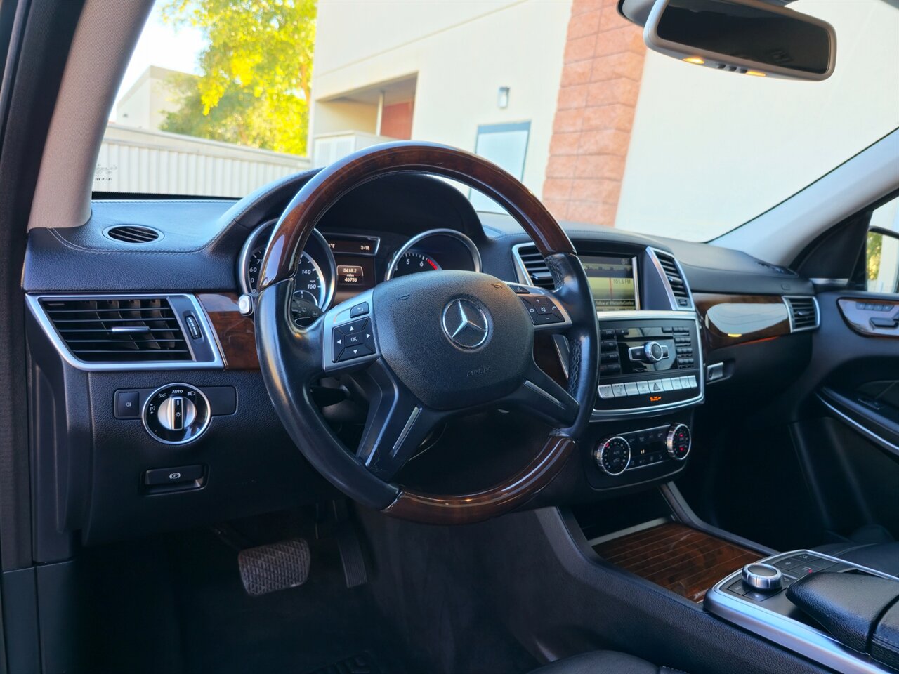 2015 Mercedes-Benz GL 550 4MATIC   - Photo 14 - Mesa, AZ 85215