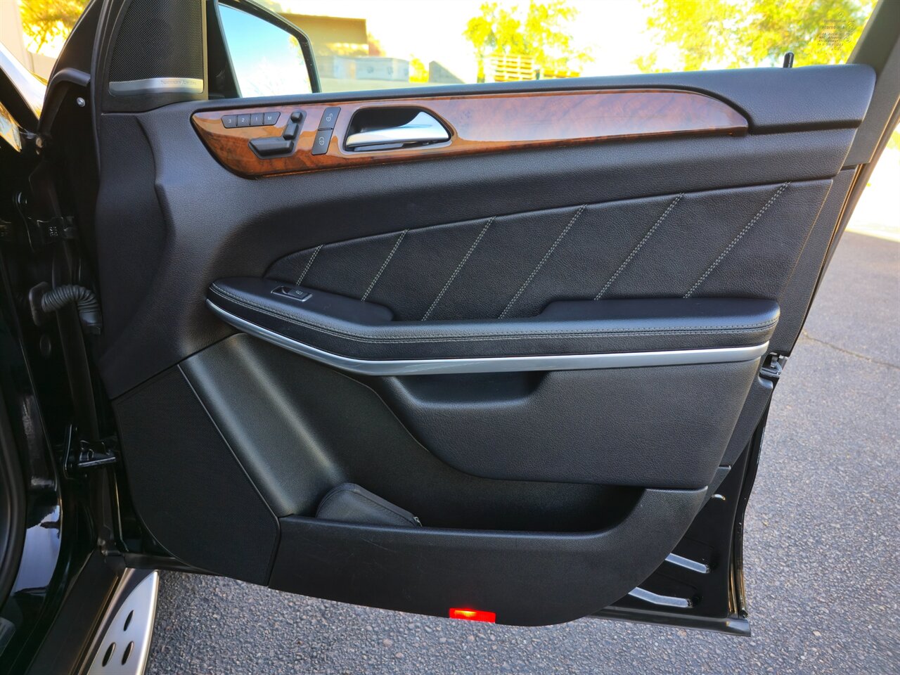 2015 Mercedes-Benz GL 550 4MATIC   - Photo 21 - Mesa, AZ 85215