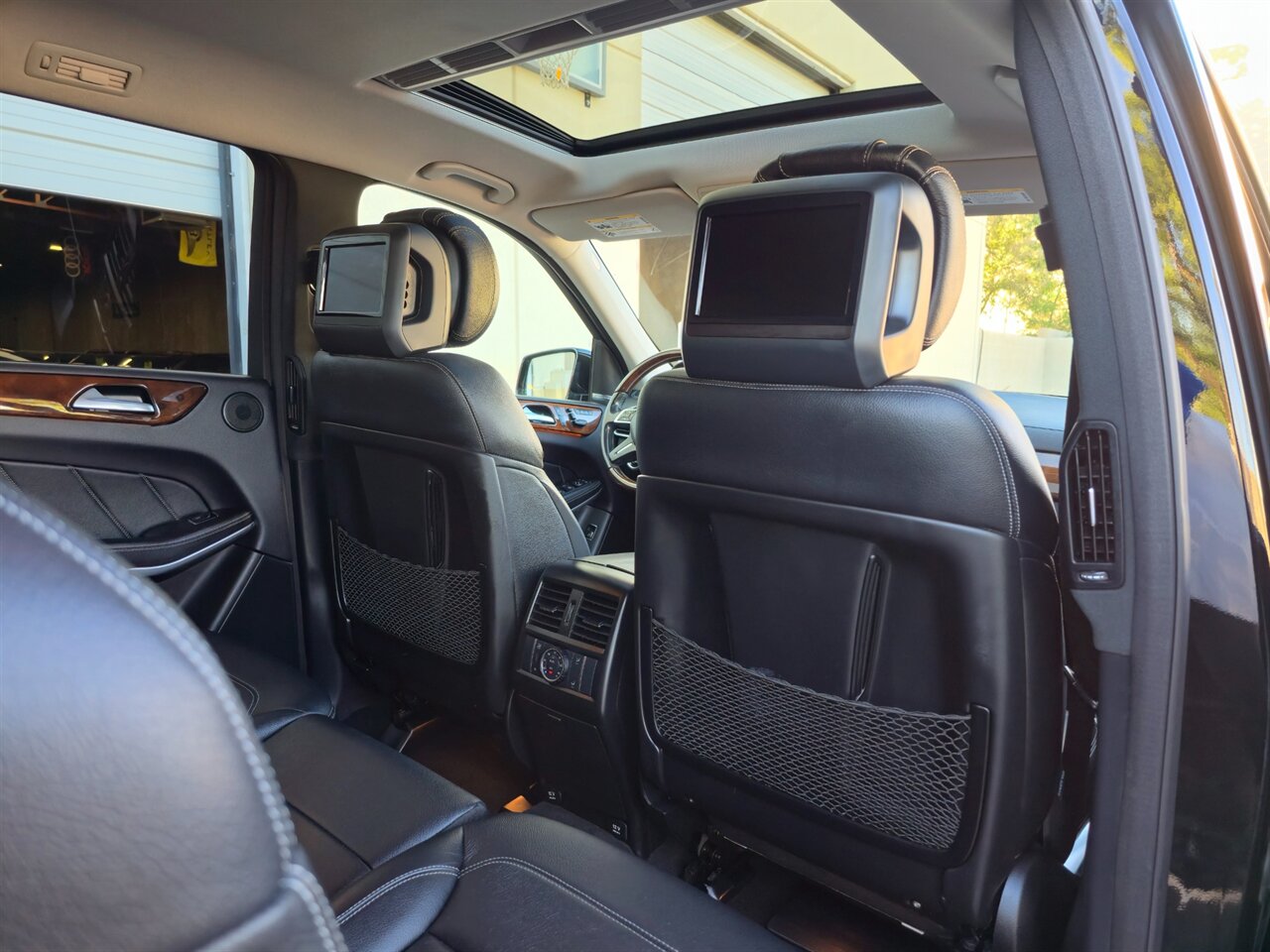2015 Mercedes-Benz GL 550 4MATIC   - Photo 32 - Mesa, AZ 85215