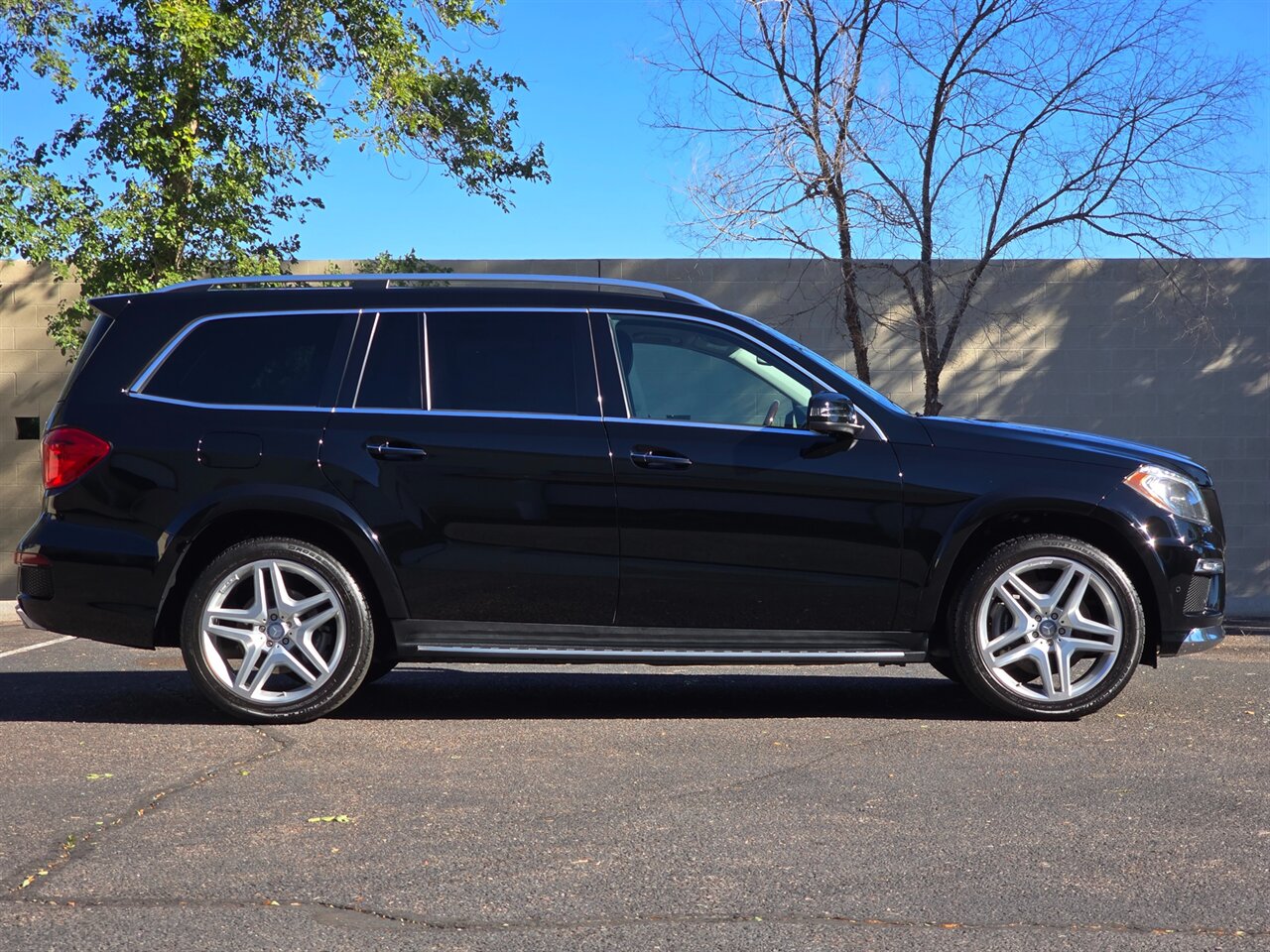 2015 Mercedes-Benz GL 550 4MATIC   - Photo 9 - Mesa, AZ 85215