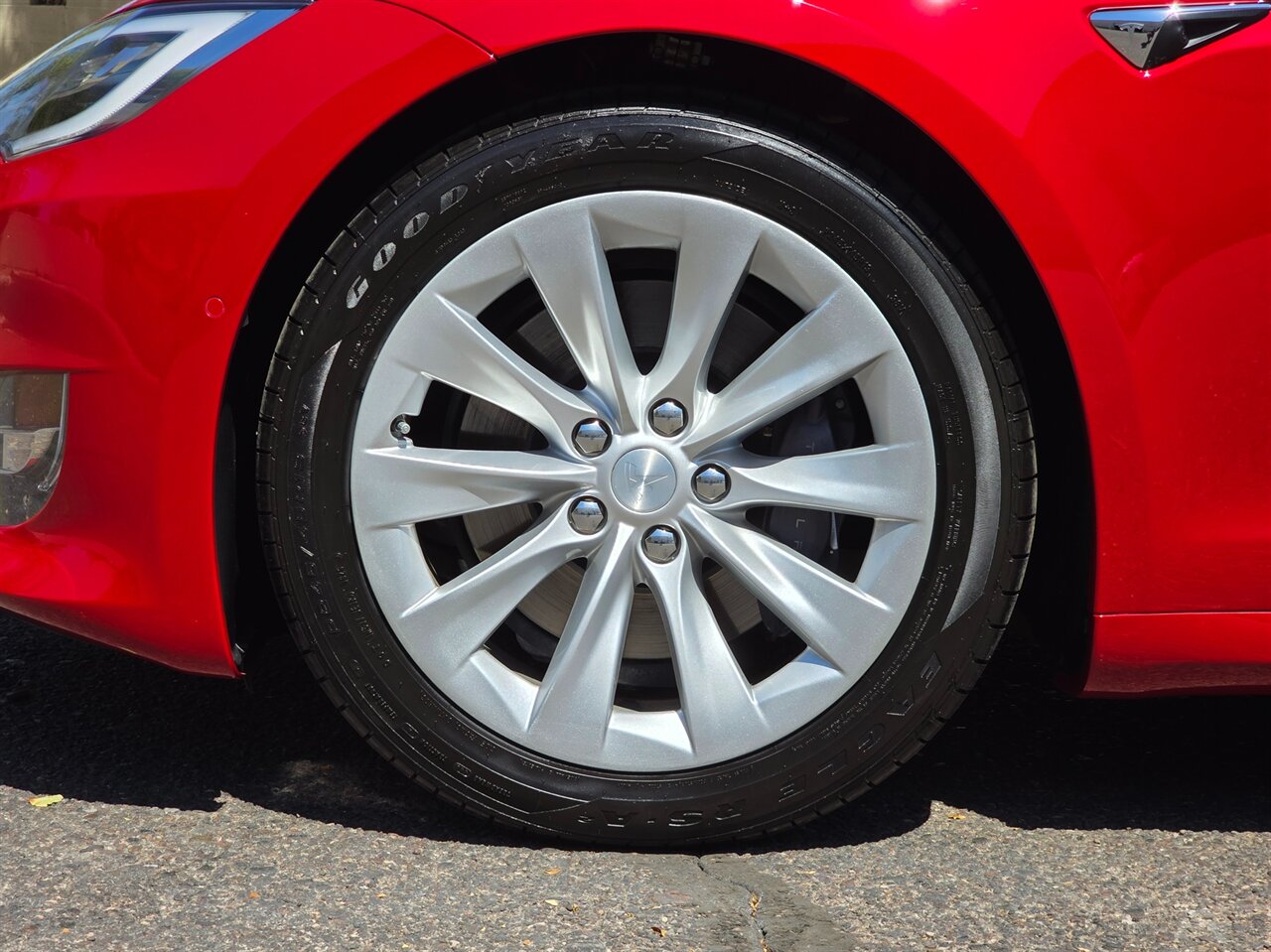 2018 Tesla Model S 75D - Photo 35 - Mesa, AZ 85215