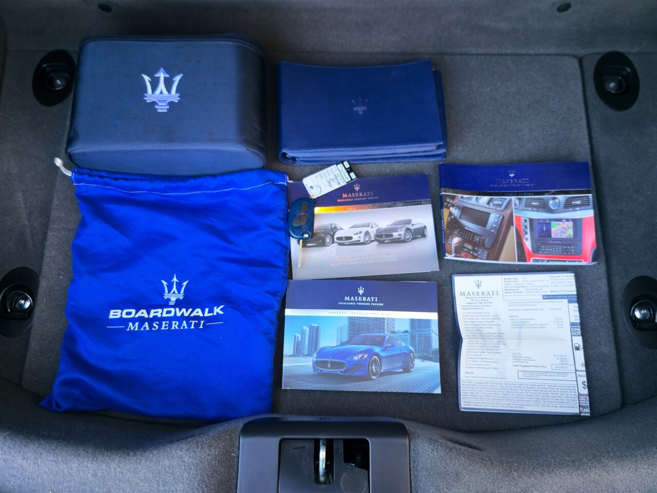 2016 Maserati GranTurismo Sport   - Photo 26 - Mesa, AZ 85215