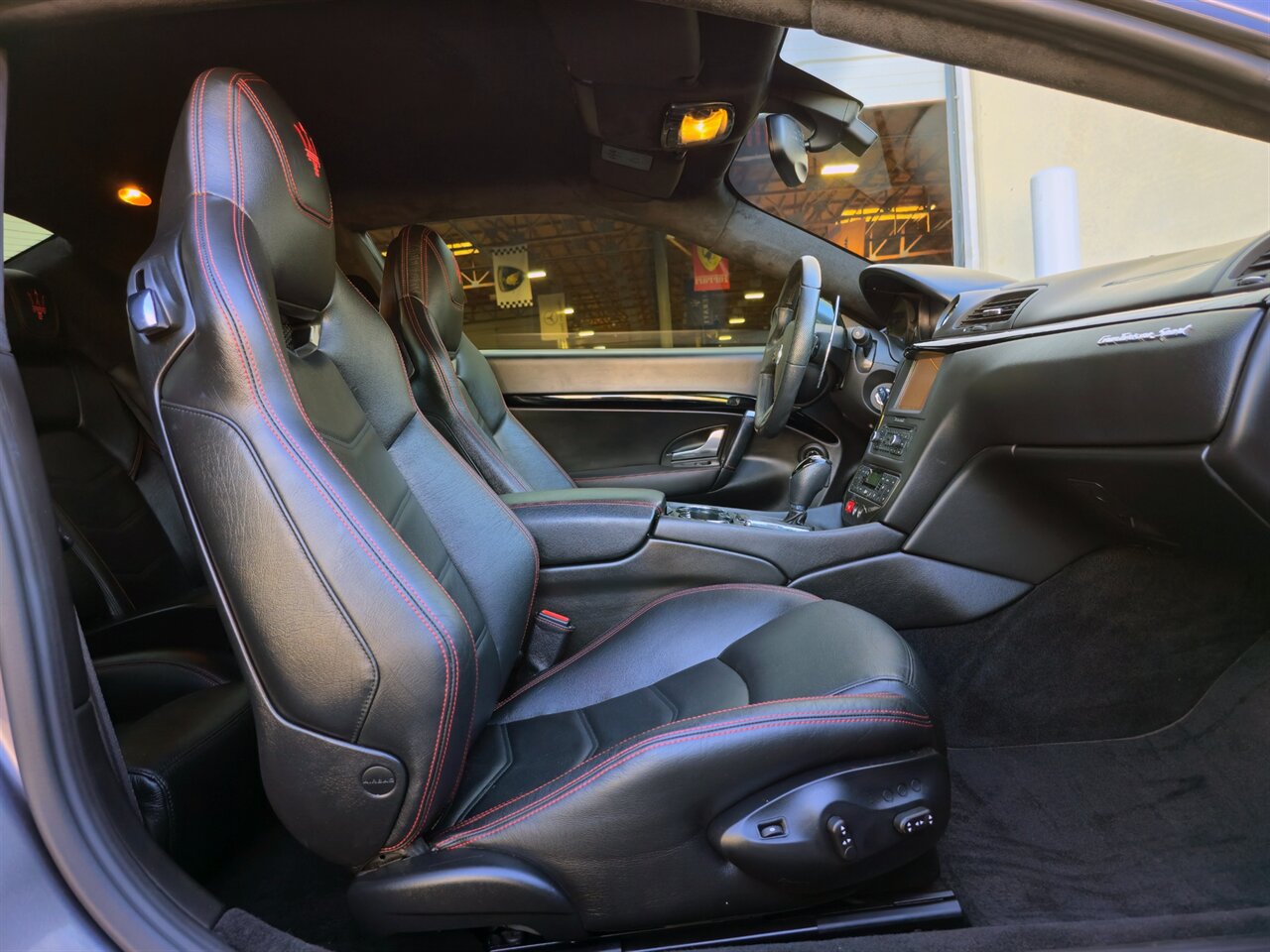 2016 Maserati GranTurismo Sport   - Photo 21 - Mesa, AZ 85215