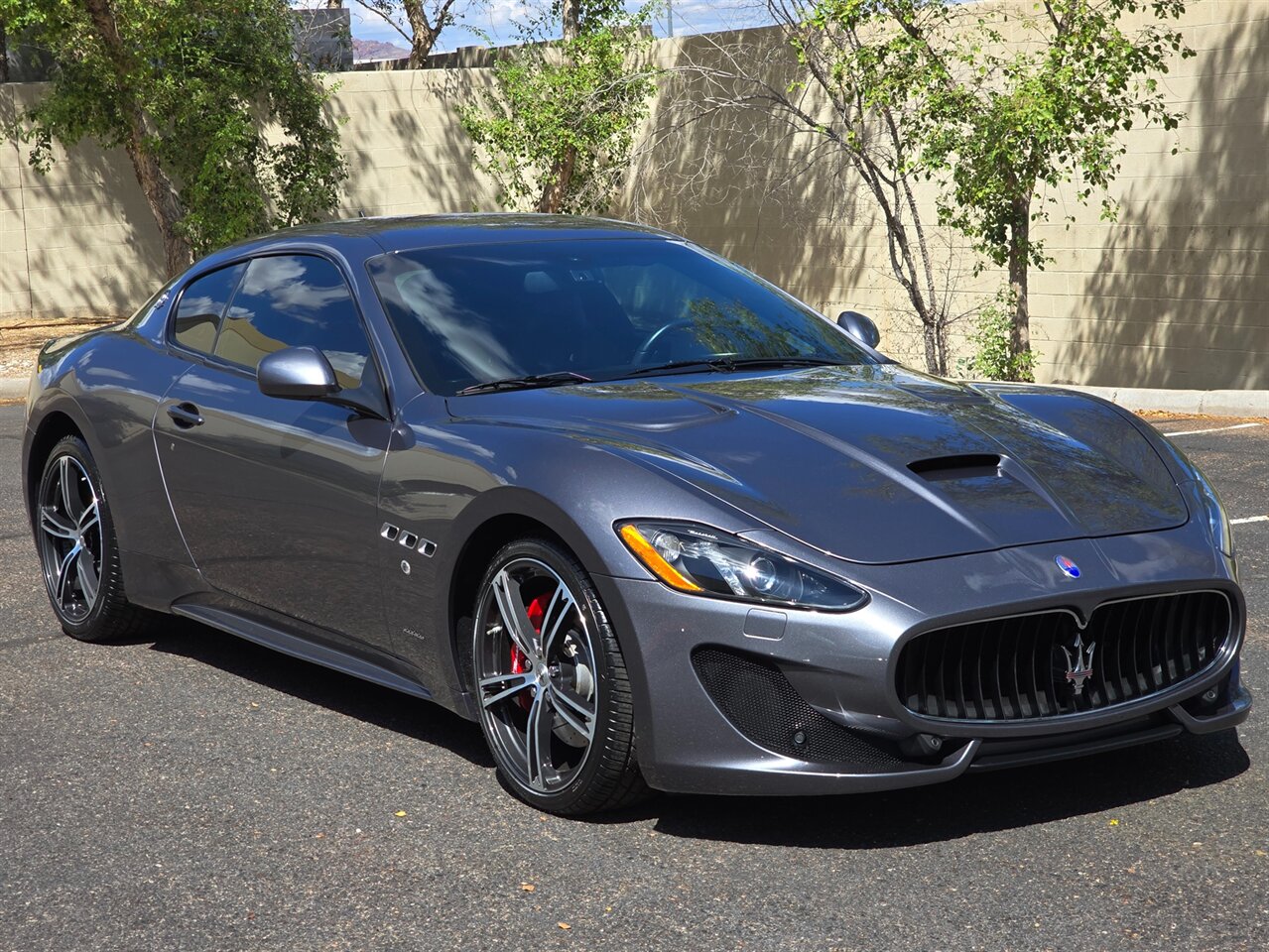 2016 Maserati GranTurismo Sport   - Photo 2 - Mesa, AZ 85215