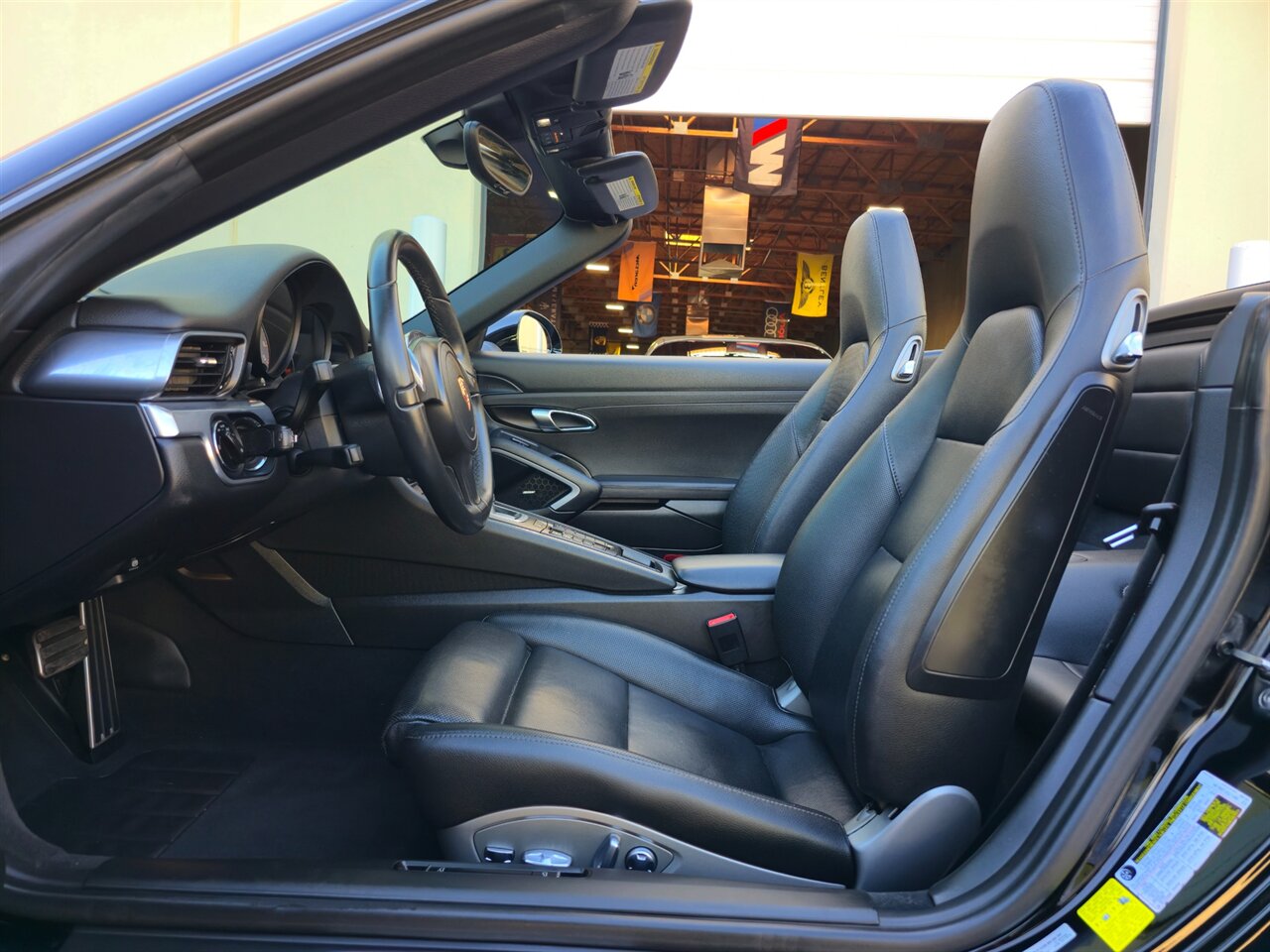 2013 Porsche 911 Carrera 4S Cabriolet - Photo 18 - Mesa, AZ 85215