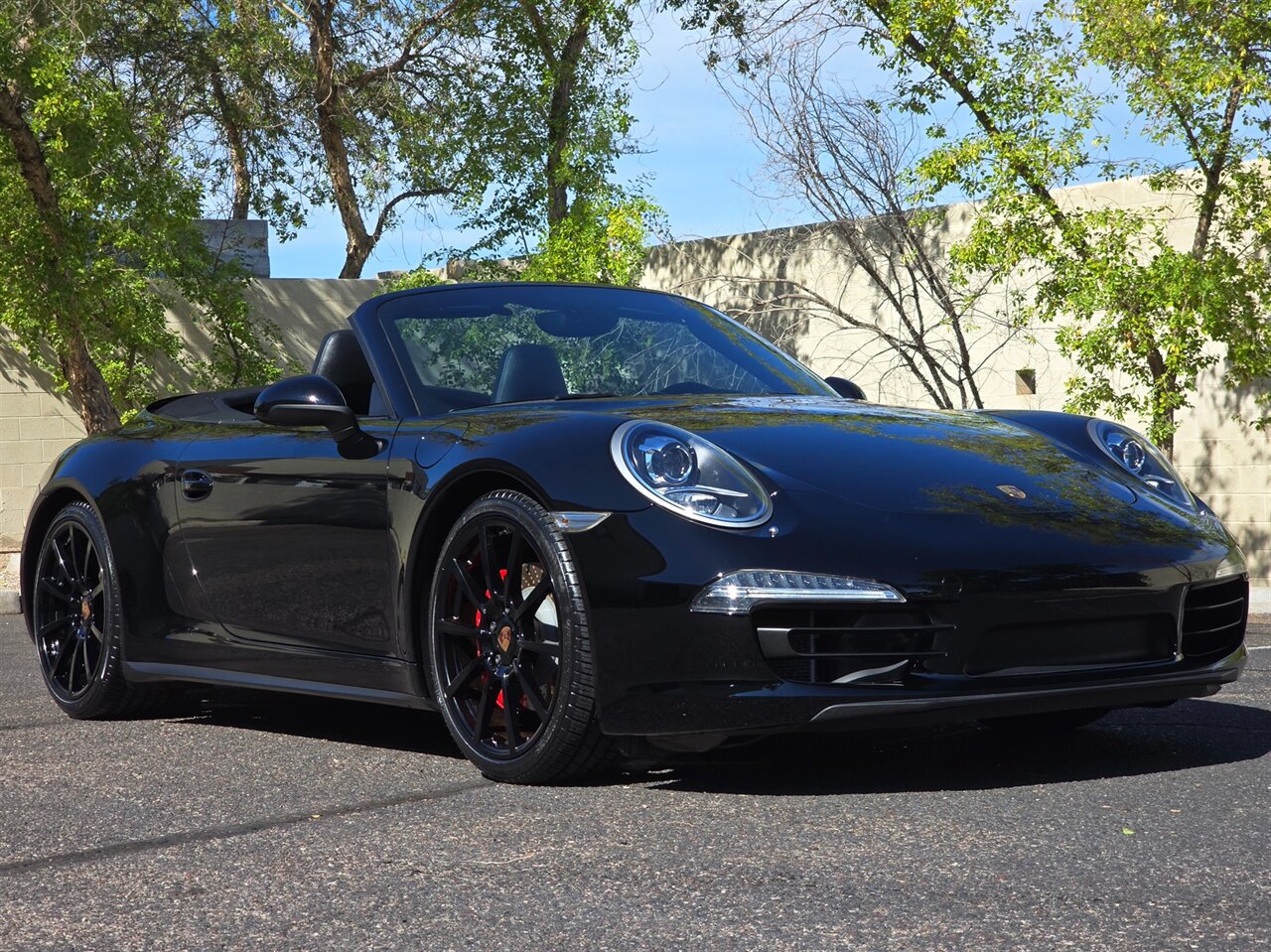 2013 Porsche 911 Carrera 4S Cabriolet - Photo 2 - Mesa, AZ 85215