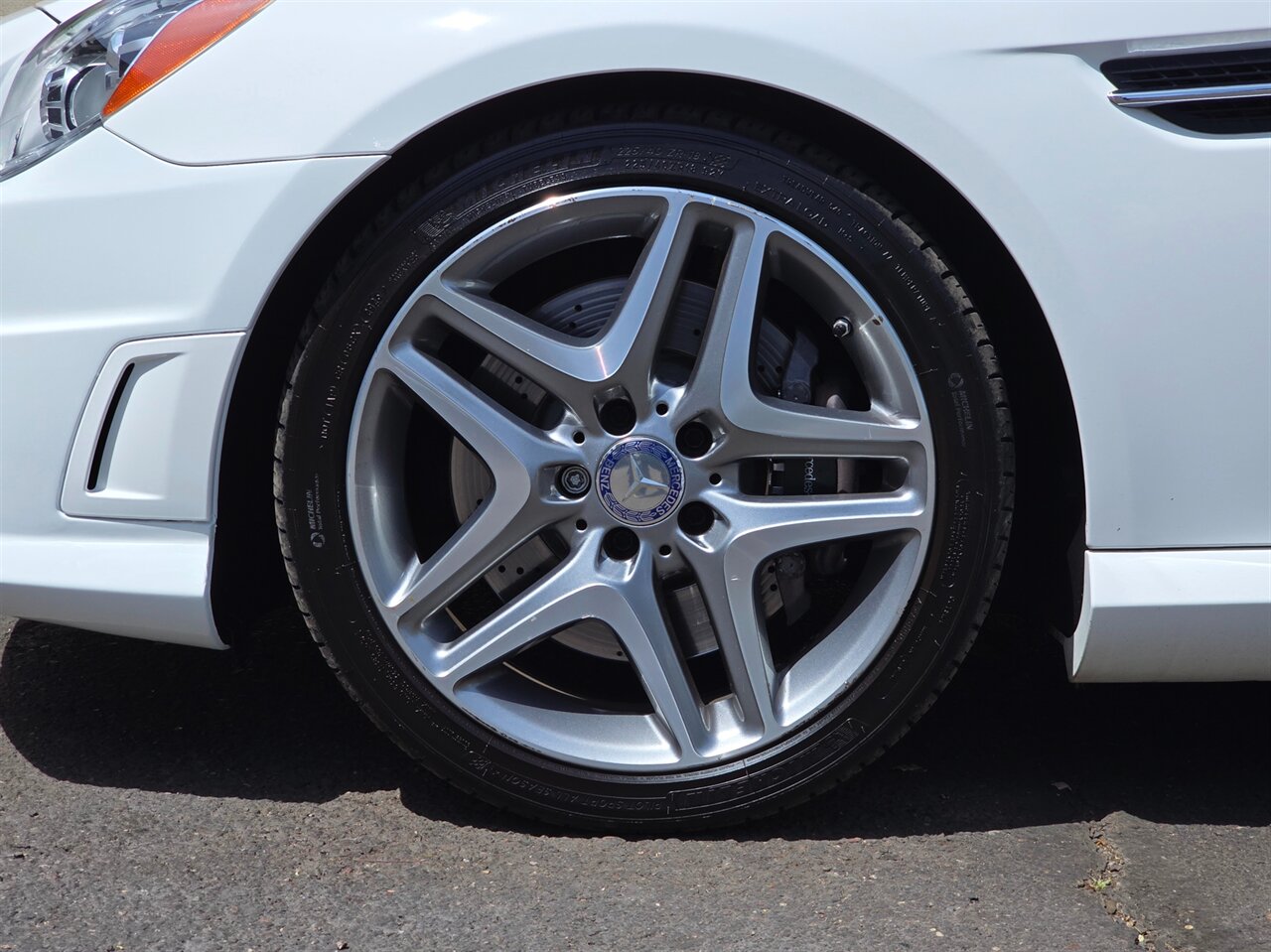 2016 Mercedes-Benz SLK 350 - Photo 30 - Mesa, AZ 85215