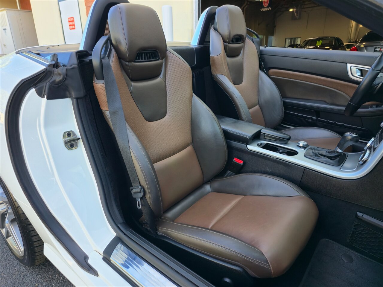 2016 Mercedes-Benz SLK 350 - Photo 25 - Mesa, AZ 85215