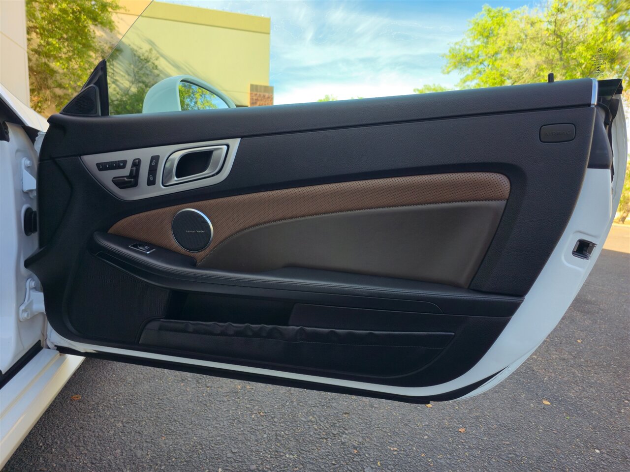 2016 Mercedes-Benz SLK 350 - Photo 22 - Mesa, AZ 85215