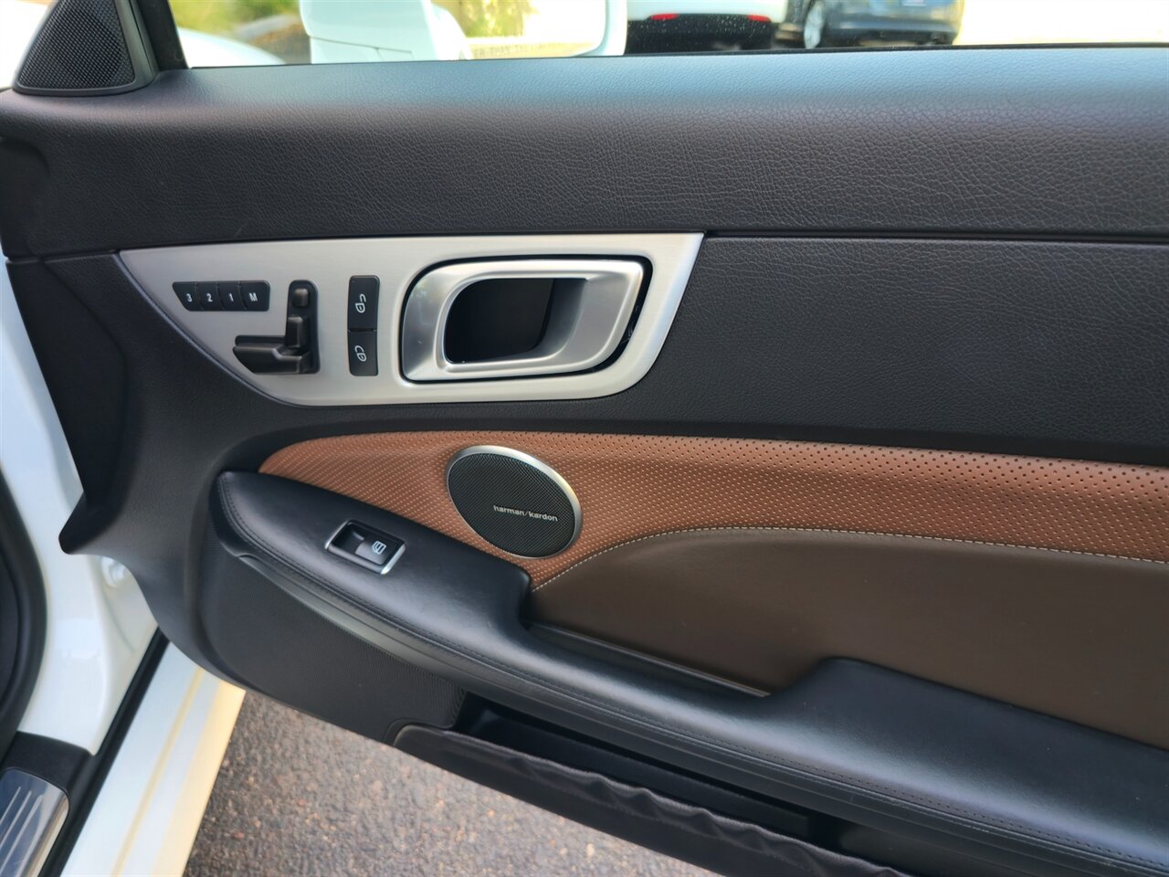 2016 Mercedes-Benz SLK 350 - Photo 23 - Mesa, AZ 85215