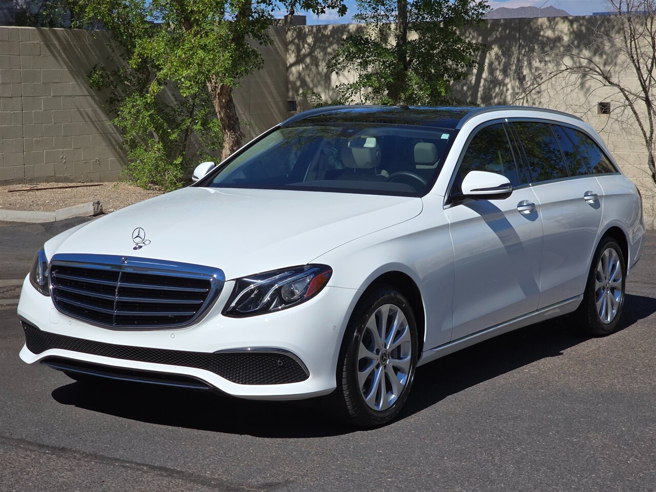 2018 Mercedes-Benz E 400 4MATIC Wagon - Photo 6 - Mesa, AZ 85215