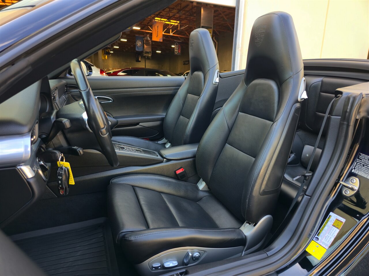 2016 Porsche 911 Carrera S Cabriolet - Photo 19 - Mesa, AZ 85215