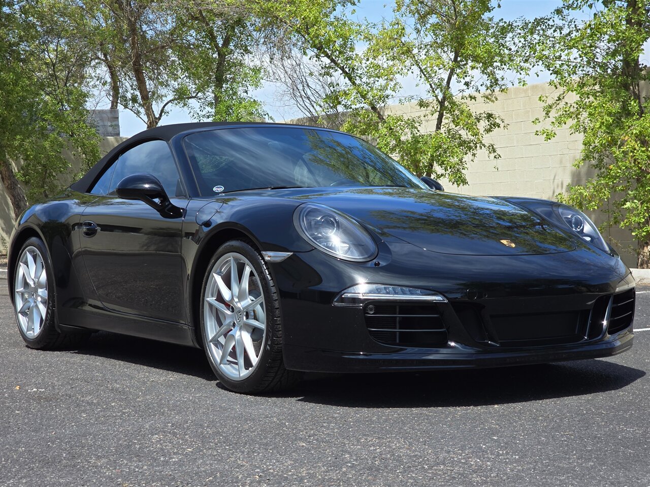 2016 Porsche 911 Carrera S Cabriolet - Photo 2 - Mesa, AZ 85215