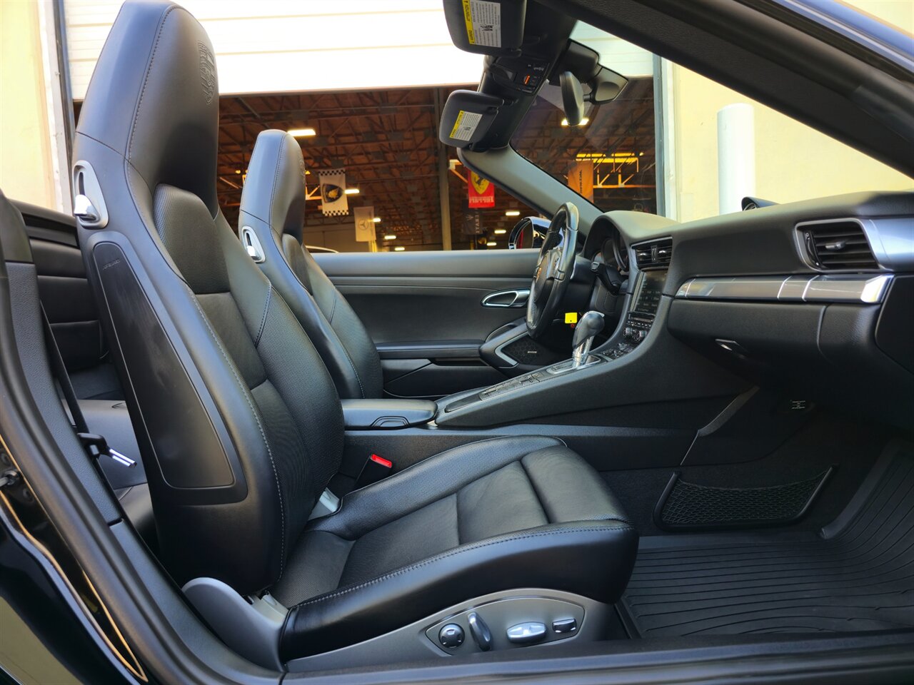 2016 Porsche 911 Carrera S Cabriolet - Photo 29 - Mesa, AZ 85215