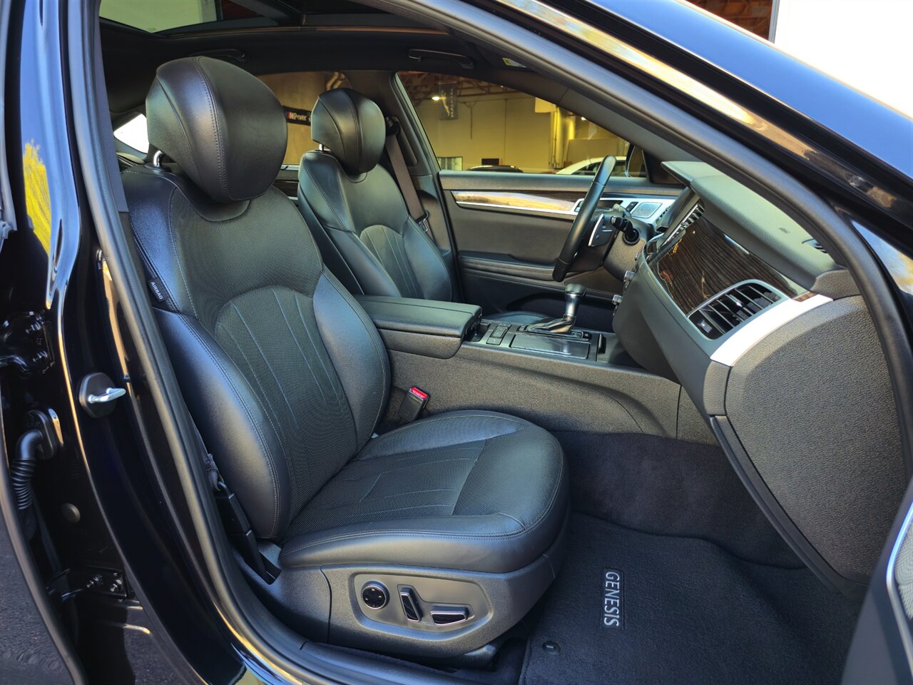 2020 Genesis G80 RWD 3.8 - Photo 25 - Mesa, AZ 85215