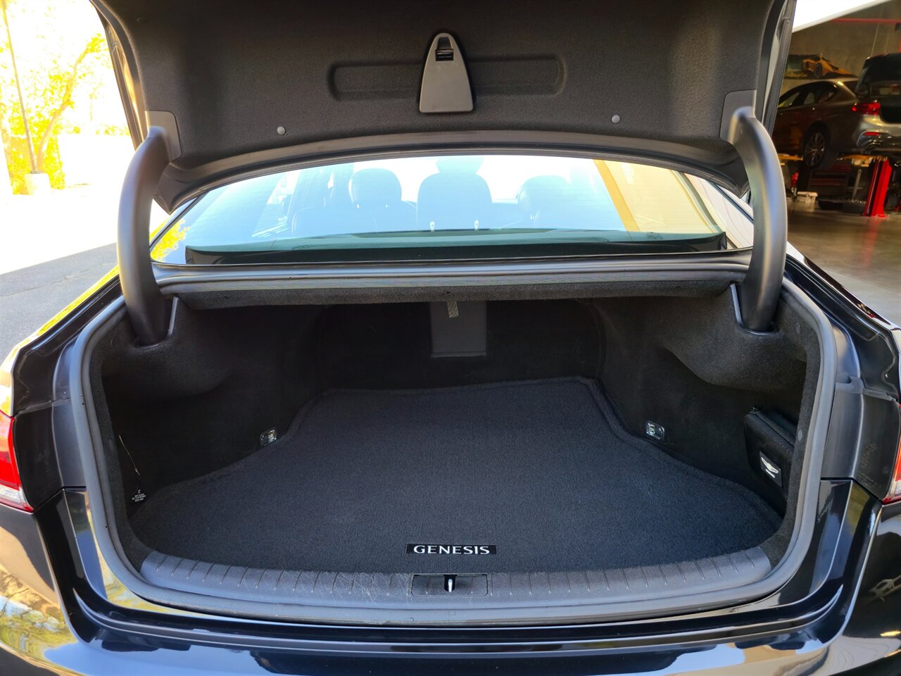 2020 Genesis G80 RWD 3.8 - Photo 36 - Mesa, AZ 85215