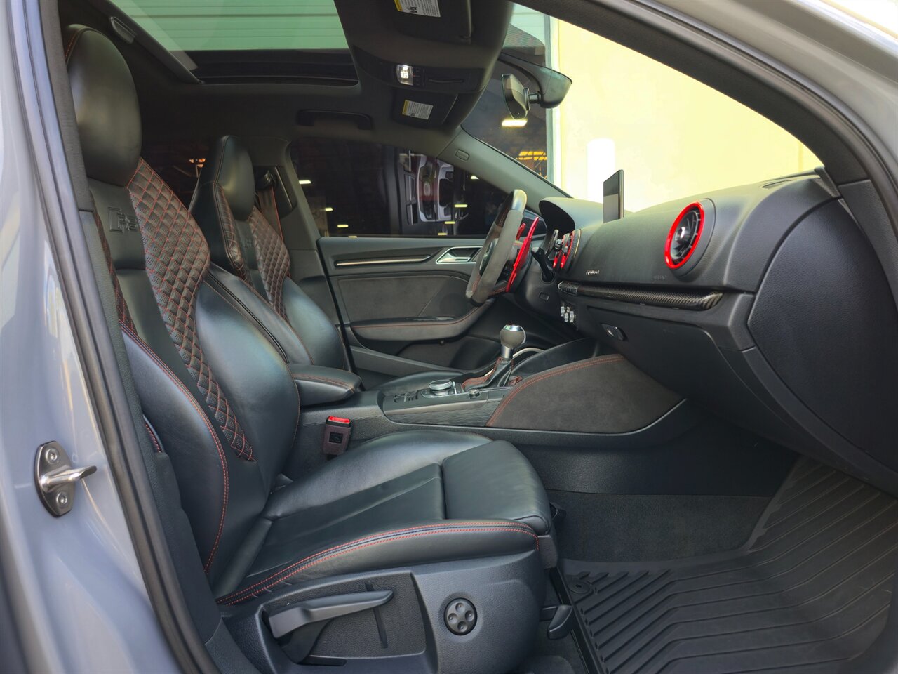 2018 Audi RS3 2.5T quattro S Tronic - Photo 27 - Mesa, AZ 85215