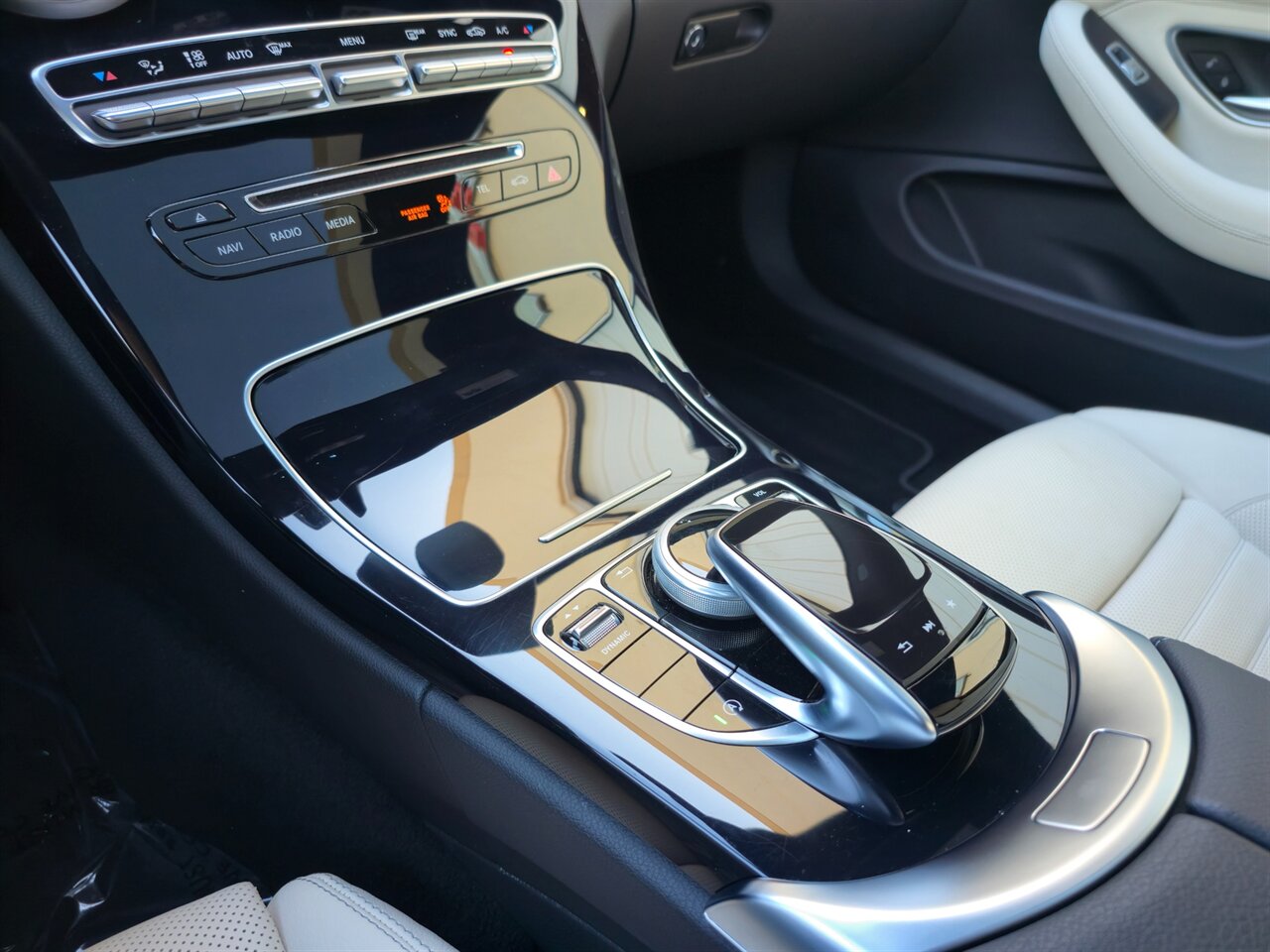 2017 Mercedes-Benz C 300   - Photo 18 - Mesa, AZ 85215