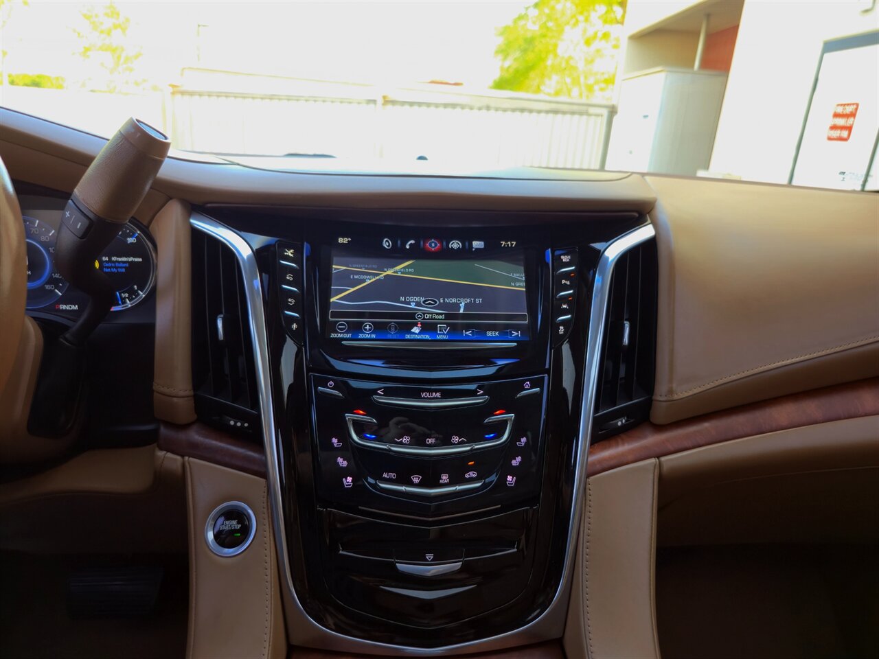 2016 Cadillac Escalade ESV Platinum - Photo 21 - Mesa, AZ 85215