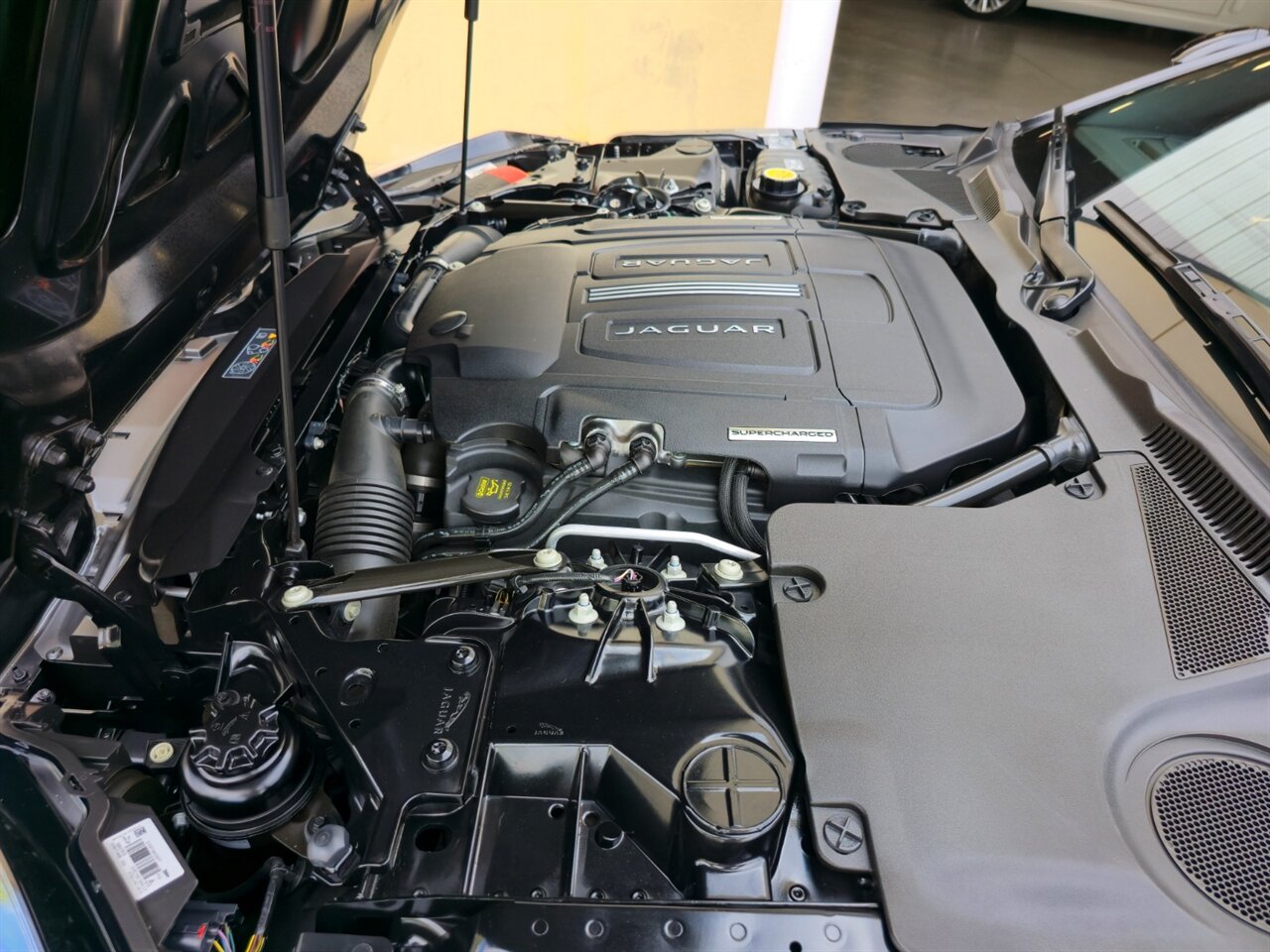 2014 Jaguar F-TYPE S - Photo 38 - Mesa, AZ 85215