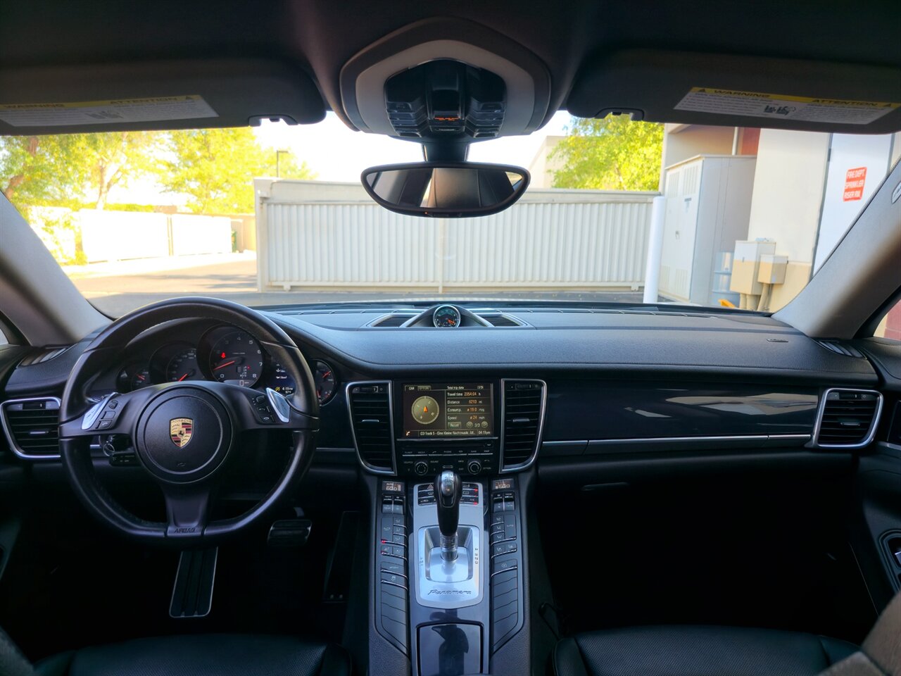 2016 Porsche Panamera 4 - Photo 14 - Mesa, AZ 85215