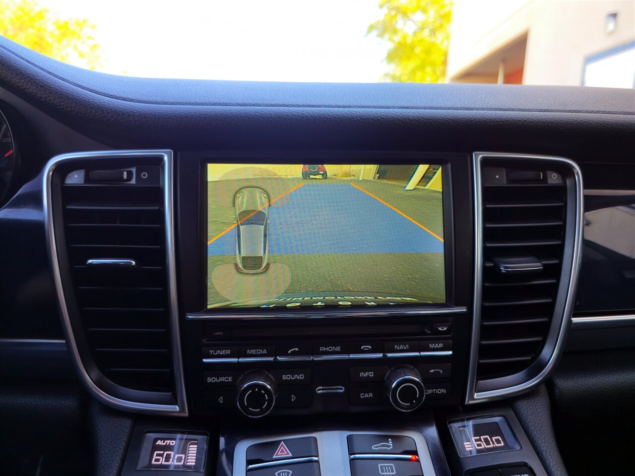 2016 Porsche Panamera 4 - Photo 18 - Mesa, AZ 85215