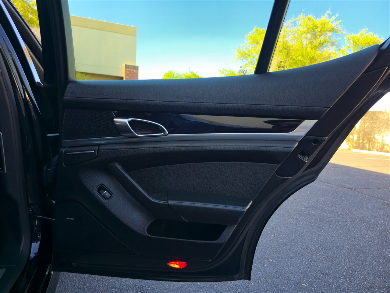2016 Porsche Panamera 4 - Photo 28 - Mesa, AZ 85215