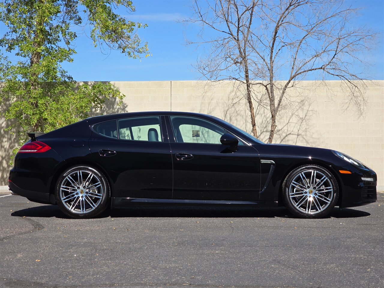 2016 Porsche Panamera 4 - Photo 11 - Mesa, AZ 85215