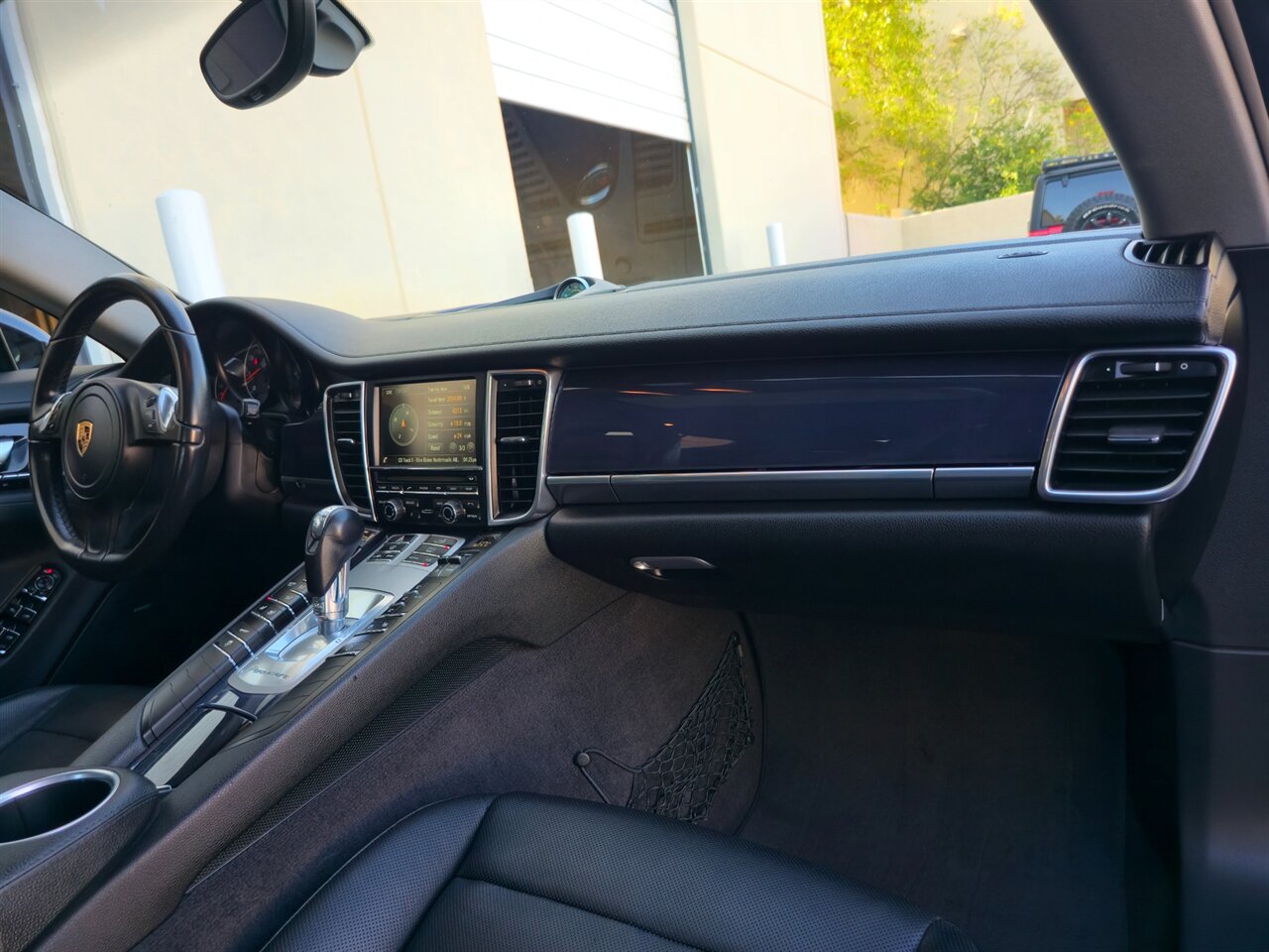 2016 Porsche Panamera 4 - Photo 23 - Mesa, AZ 85215