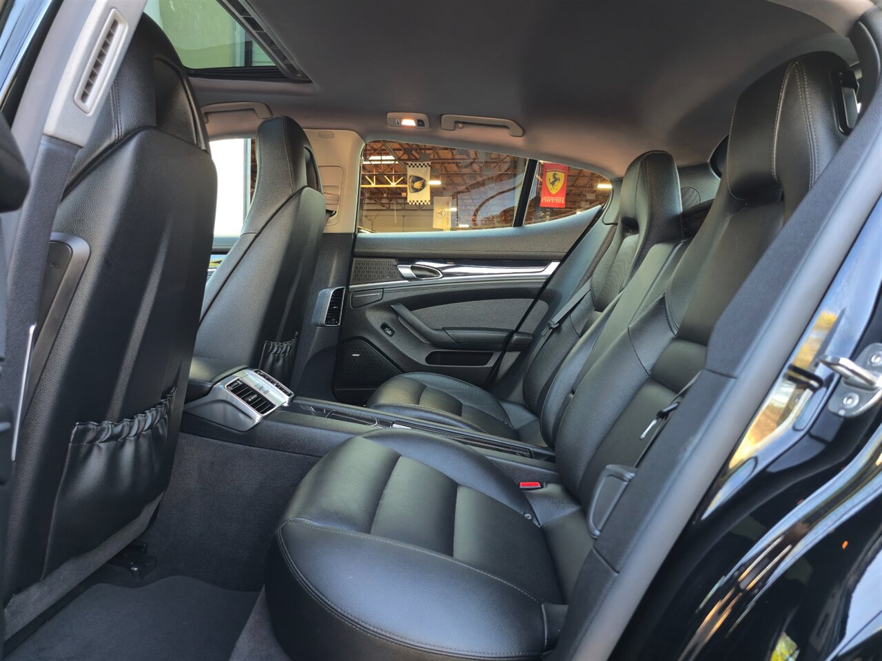 2016 Porsche Panamera 4 - Photo 25 - Mesa, AZ 85215