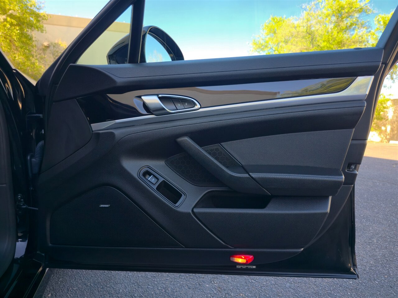 2016 Porsche Panamera 4 - Photo 20 - Mesa, AZ 85215