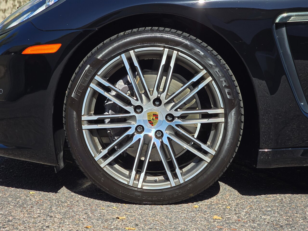 2016 Porsche Panamera 4 - Photo 34 - Mesa, AZ 85215