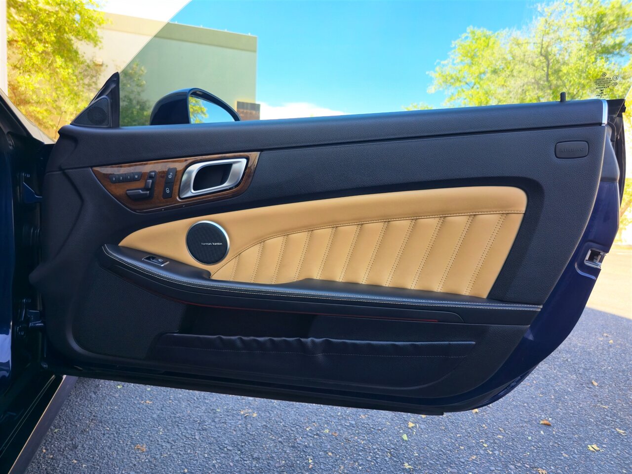 2015 Mercedes-Benz SLK 250 designo Edition - Photo 23 - Mesa, AZ 85215
