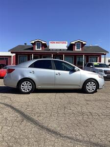 2010 Kia Forte EX   - Photo 6 - Nampa, ID 83687