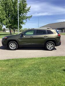 2016 Jeep Cherokee Latitude   - Photo 2 - Nampa, ID 83687