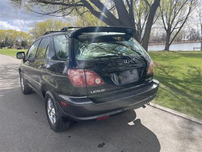 2000 Lexus RX 300   - Photo 2 - Nampa, ID 83687