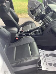 2017 Ford Focus ST 2 - Photo 10 - Nampa, ID 83687