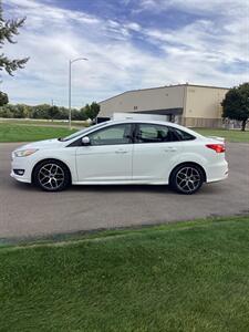 2015 Ford Focus SE - Photo 2 - Nampa, ID 83687